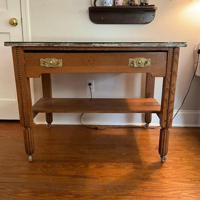 D515 Antique Oak One Drawer Library Table with glass top