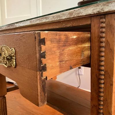 D515 Antique Oak One Drawer Library Table with glass top