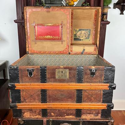 UBC528 Large Dome Top Banded Leather Wrapped Trunk