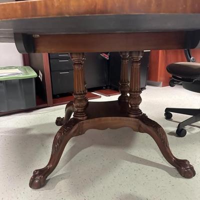 Sale Photo Thumbnail #343: COMES WITH THE CHAIRS
