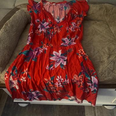 Sale Photo Thumbnail #442: WOMENS DRESS