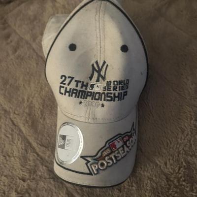 Sale Photo Thumbnail #447: NY YANKEES HAT