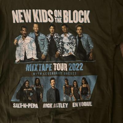 Sale Photo Thumbnail #470: NEW KIDS ON THE BLOCK