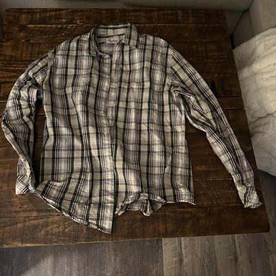 Sale Photo Thumbnail #498: MENS SHIRT