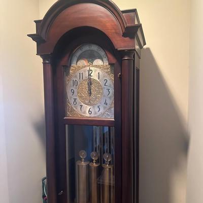 Sale Photo Thumbnail #506: GRANDFATHER CLOCK