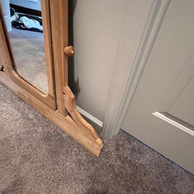 Dresser Mirror (GB2-RG)
