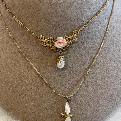 Avon Purse Petite & Topaz Cologne with 2 necklaces
