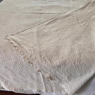 DKNY, Casual Home & More Twin/Double Bedspreads (PBB-RG)
