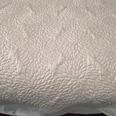 DKNY, Casual Home & More Twin/Double Bedspreads (PBB-RG)
