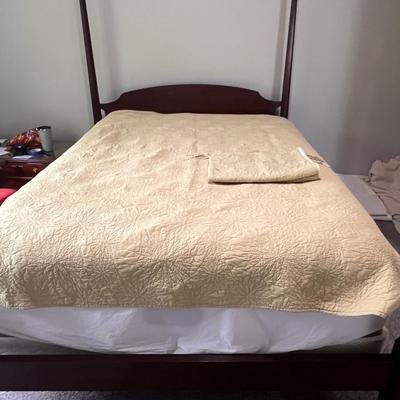 DKNY, Casual Home & More Twin/Double Bedspreads (PBB-RG)