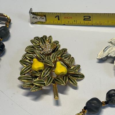 Vintage Necklace and two pins