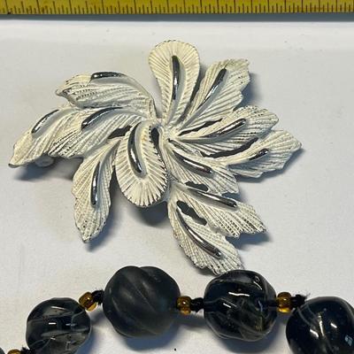 Vintage Necklace and two pins