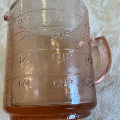 Cream Dove brand peanut butter/salad dressing pink glass