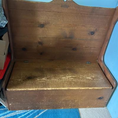 Vintage Pine Storage Bench with Lift-Top Seat