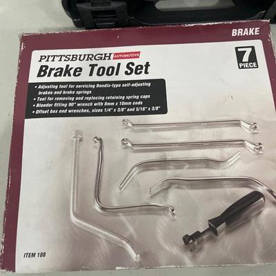 Automotive tools