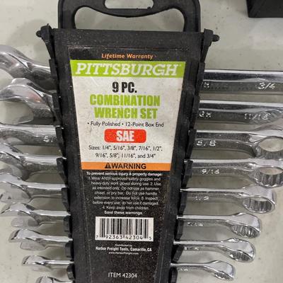Pittsburgh metric and SAE combination wrench sets