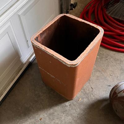 Metal Roof Turbine & Ceramic Chimney Pot (G-RG)