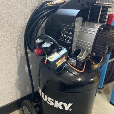 Husky air compressor on wheels