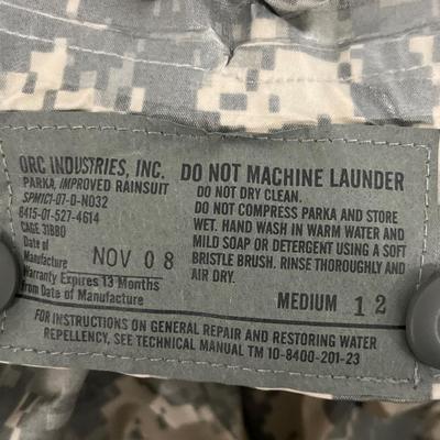 Military rain suit, and clothing bag