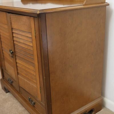 Wood Cabinet