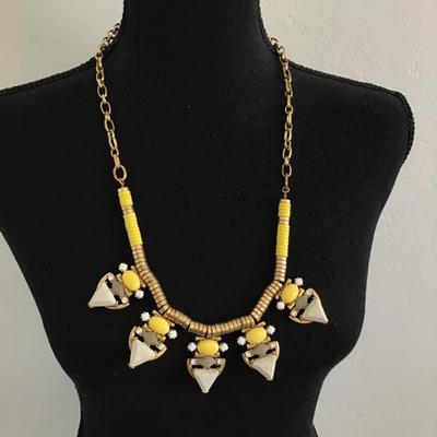 Nice Quality Statement Necklace