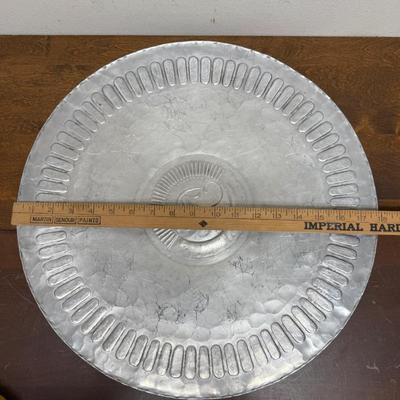Vintage Wendell August Forge Inc. Large Round Platter #517 Hammered Aluminum