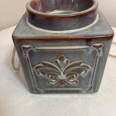 Yankee candle melter with Yankee candles