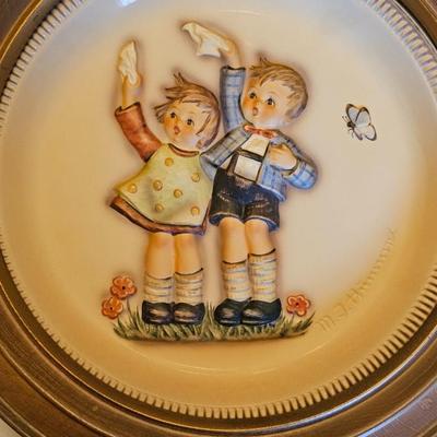 Hummel 1985 Anniversary Plate