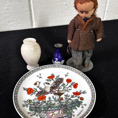 Miscellaneous Decorative Items