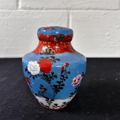 Antique Japan porcelain tea caddy