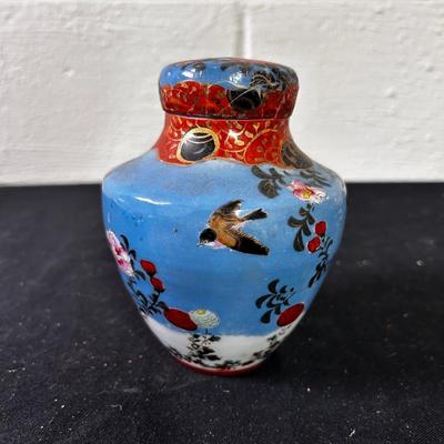 Antique Japan porcelain tea caddy