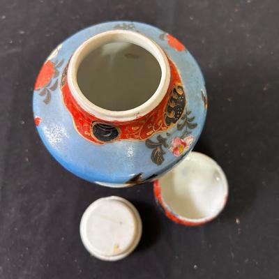 Antique Japan porcelain tea caddy