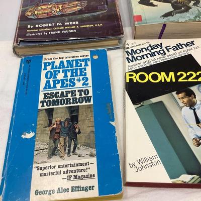 Book Lot 7