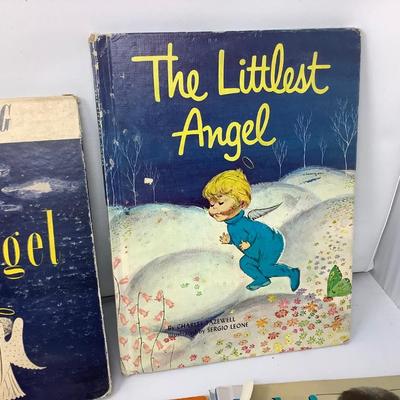 Book Lot 8