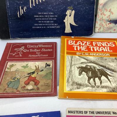 Book Lot 8