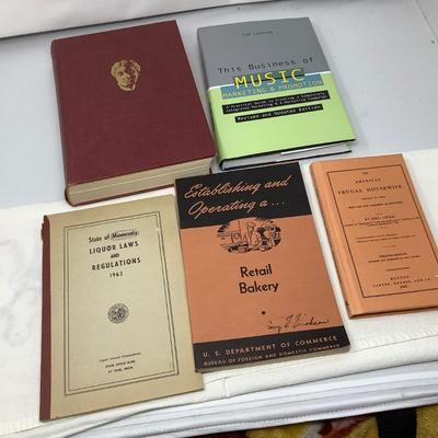 Book Lot 10
