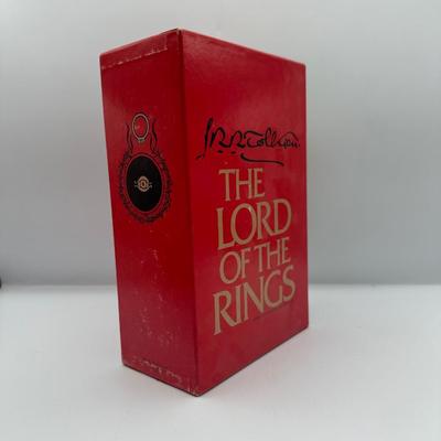 J.R.R. Tolkien/The Lord of The Rings Trilogy, 1965 2nd Edition