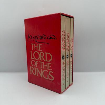 J.R.R. Tolkien/The Lord of The Rings Trilogy, 1965 2nd Edition
