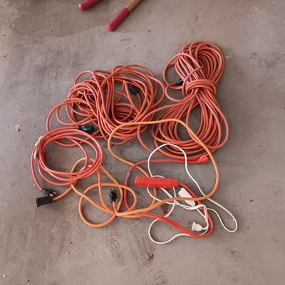 VARIETY OF EXTENSION CORDS