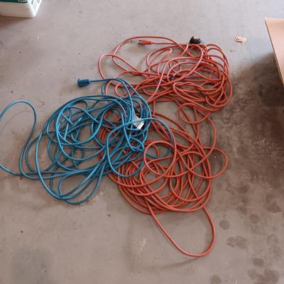 VARIETY OF EXTENSION CORDS