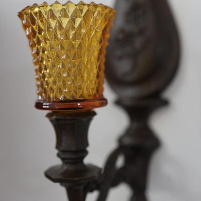 Pair of Vintage Syroco Wall Sconce w/ Glass