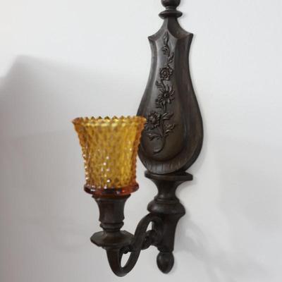 Pair of Vintage Syroco Wall Sconce w/ Glass