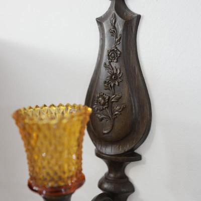 Pair of Vintage Syroco Wall Sconce w/ Glass