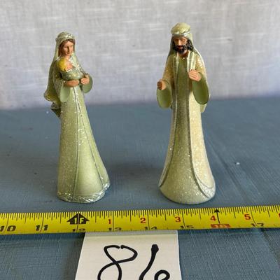 Hawthorne Village Jesus, Mary and Joseph