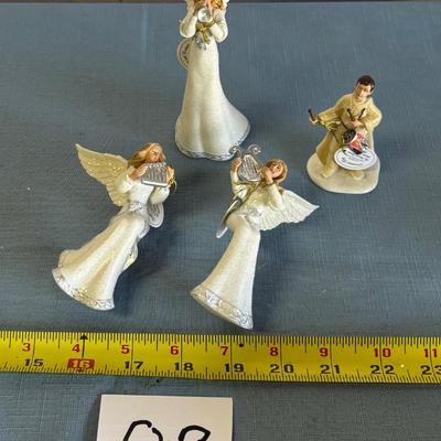 Hawthorne Village Nativity Pieces