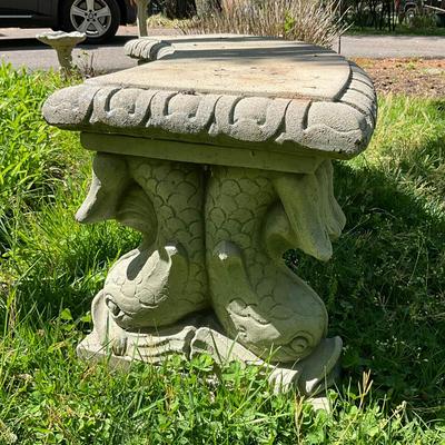 O572 Dolphin Concrete Bench