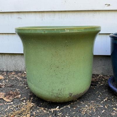 O579 Large Green Glazed Terracotta Pot