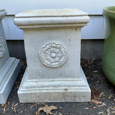 O580 Pair of Composite Garden Pedestals