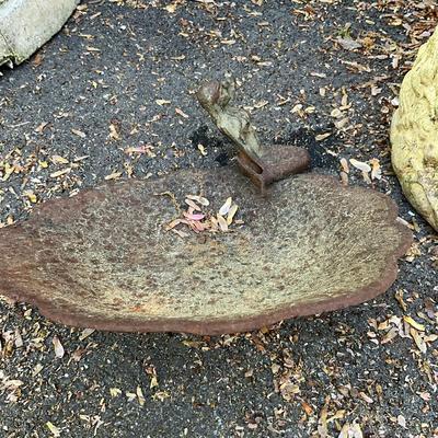 O598 Cast Iron Mermaid Birdbaths With Nautical Bird Bath Base With Starfish and Shells Design
