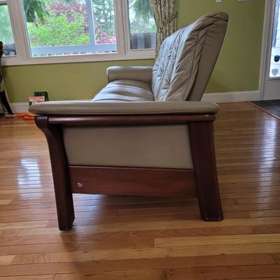 Ekornes Stressless Couch (LR-EL)